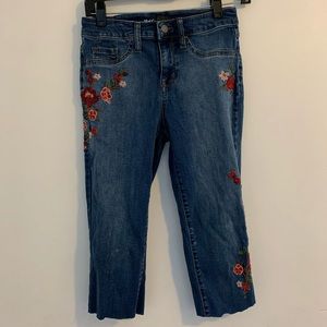 Upcycled Size 0 Mossimo Stretch Floral Jean Capri